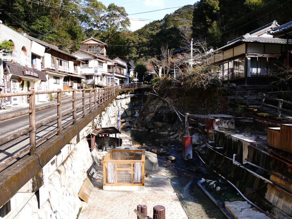 J-Hoppers Kumano Yunomine Guesthouse Hongū Exterior foto