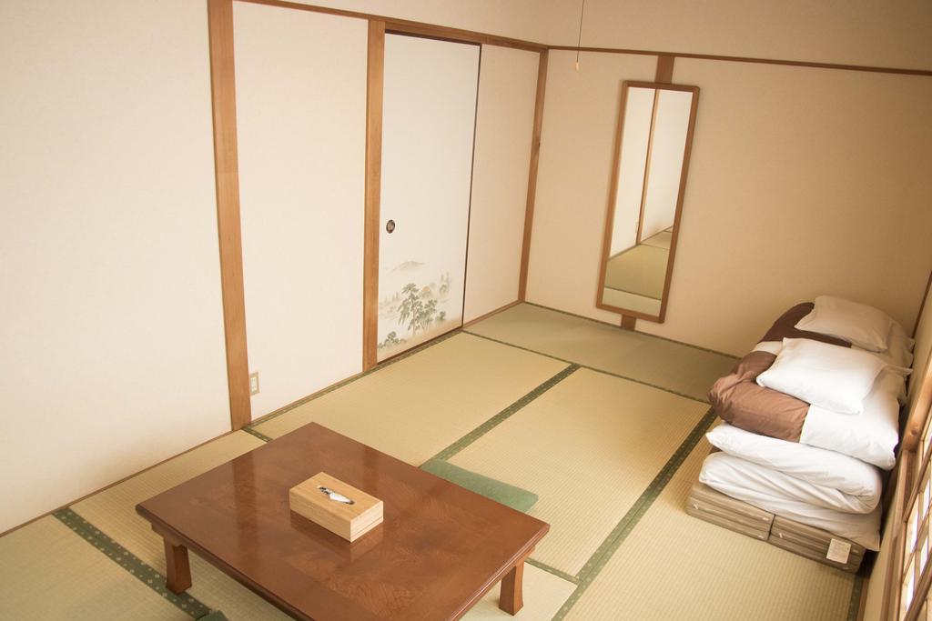 J-Hoppers Kumano Yunomine Guesthouse Hongū Exterior foto