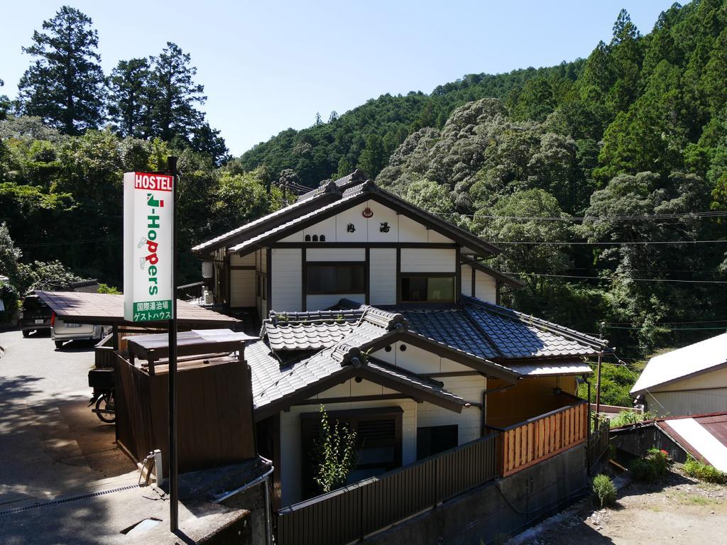 J-Hoppers Kumano Yunomine Guesthouse Hongū Exterior foto